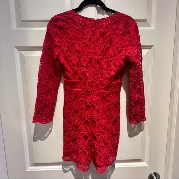 Topshop All-Over Lace Playsuit NWT (XS) - Picture 3 of 11